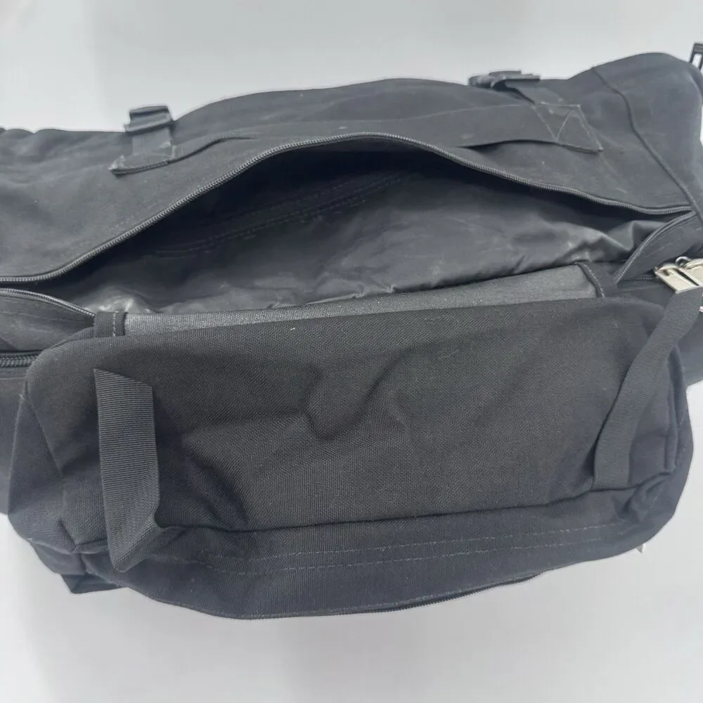 Vintage Mountain Equipment Inc. Convertible Travel Duffle Bag / Backpack USA MEI